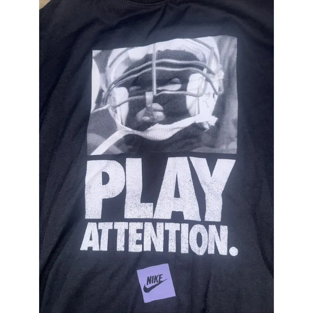 Nike Boy's Play Attention Shirt Size M Kids NEW Black 100% Cotton Nike Tee